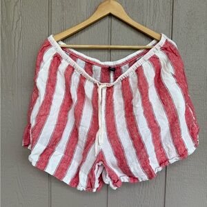 GAP Red and White Striped Women’s Linen Shorts